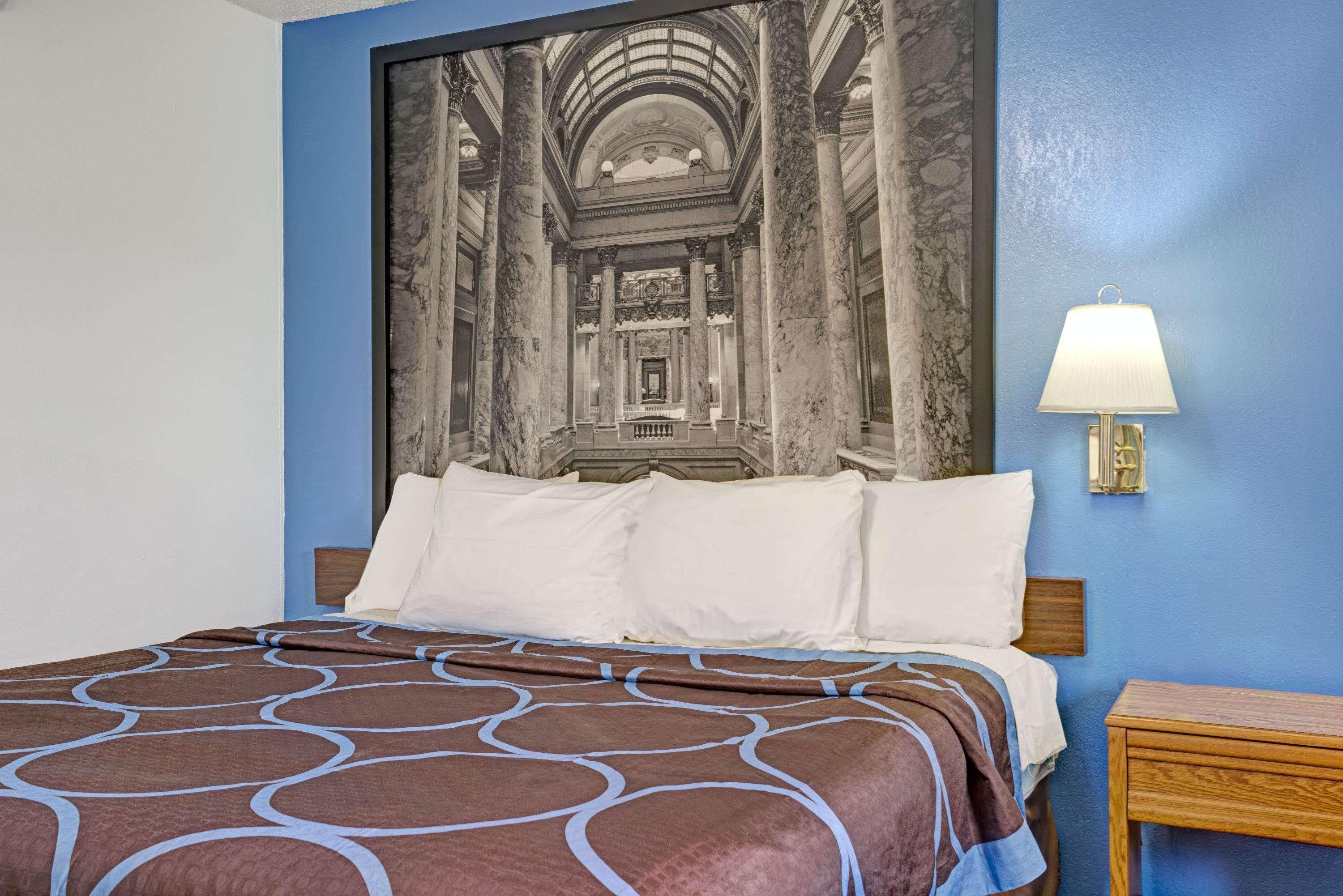 Super 8 By Wyndham Buffalo Εξωτερικό φωτογραφία